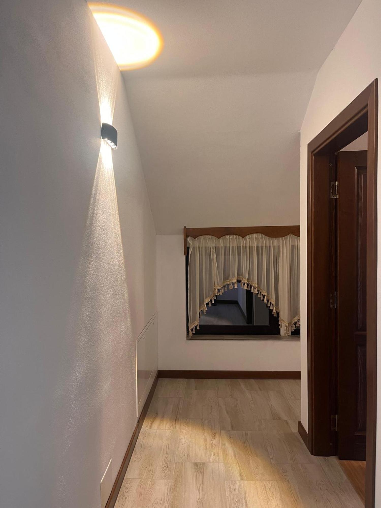 Casa Tomescu Curtea de Argeş Eksteriør billede